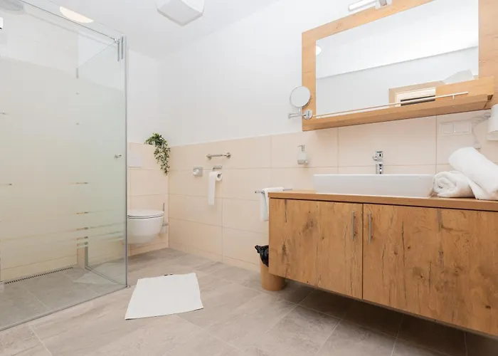 Schoenfelderhof Homestay Schonfeld im Marchfeld